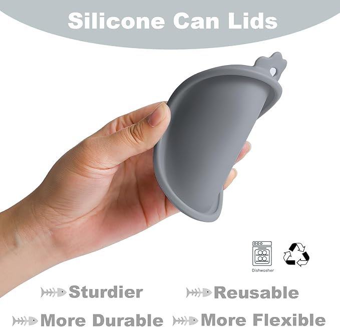 Comtim Cat Food Can Covers Lids for 5.5 oz Cans, 2 Pack Silicone Cat Food Can Lids for 5.5 oz 5.3 oz Cans...Pet Food Can Covers Reusable Can Toppers Savers for Wet Food (Grey)