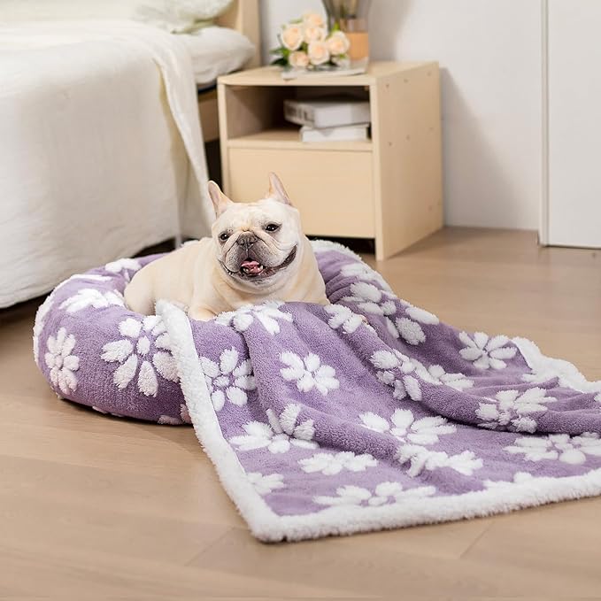 Donut Dog Beds for Small Dogs, Calming Round Cat Beds for Indoor Cats, Cute 3D Textured Flower Pet Bed with Removable Washable Cover and Anti-Slip Bottom(Purple,20")