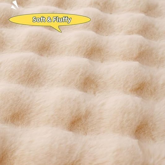 SHENGOCASE Pet Cushion Pad, Faux Fur Dog and Cat kneading Pillow, Cozy Bed Insert for Crate Pad Padding for Cage Kennel House Condo Shelf (15.7" x 23.6")