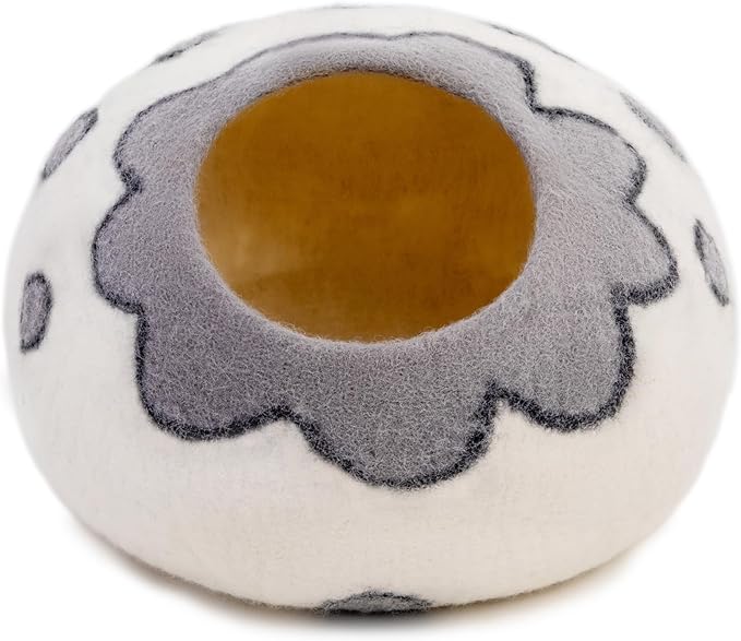 Woolygon Premium Felt Cat Cave Bed β Wool Kitty Beds Handcrafted Kitten Caves Bed for Indoor Cats - Made from 100% Eco-Friendly Merino Wool, Foldable Cat Hidewawy Covered Cat House Pod (Flower Collar)