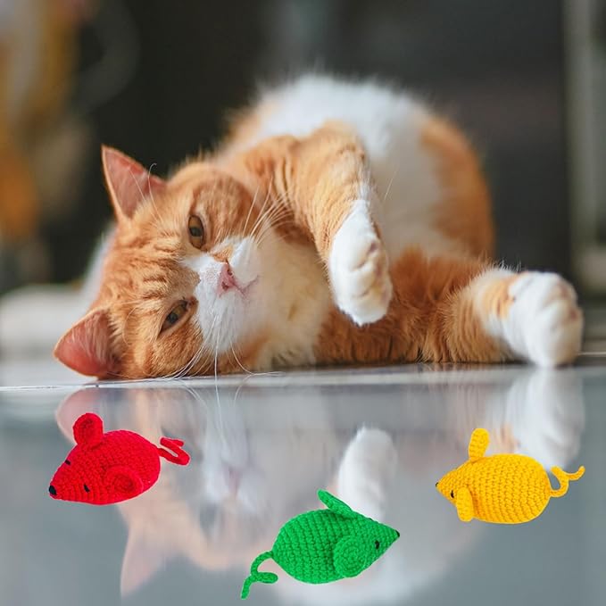 4Pcs Catnip Toys Crochet Mice Toys,Yarn Mouse Toys for Cats Cat Nip Mouse Toys Safe Teeth Cleaning Animals Chew Toy for Indoor Interactive Kittens Toy