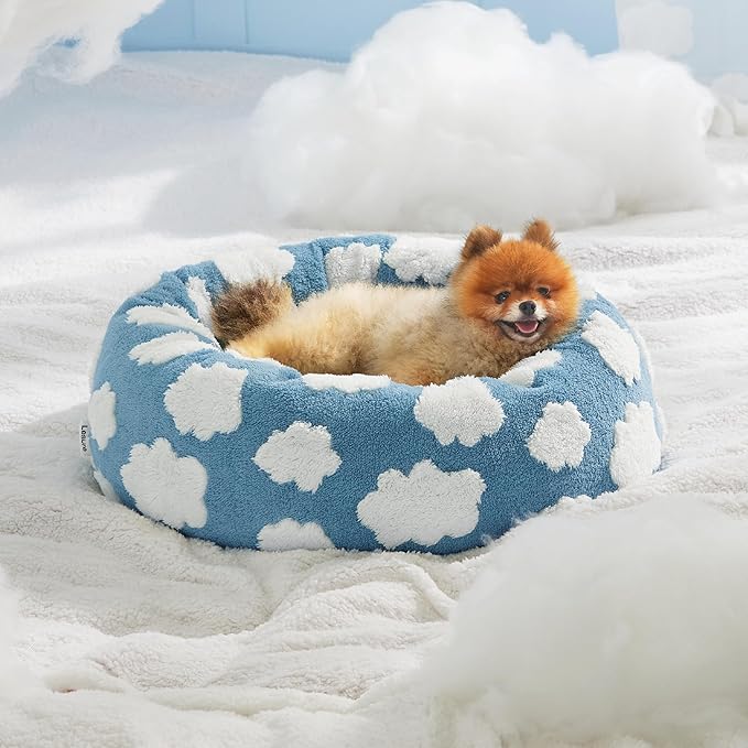 LE SURE Donut Small Dog Bed - Round Cat Beds for Indoor Cats Calming Pet Beds, Cute Modern Beds with Jacquard Shaggy Plush & Anti Slip Bottom, 27 Inch, Blue