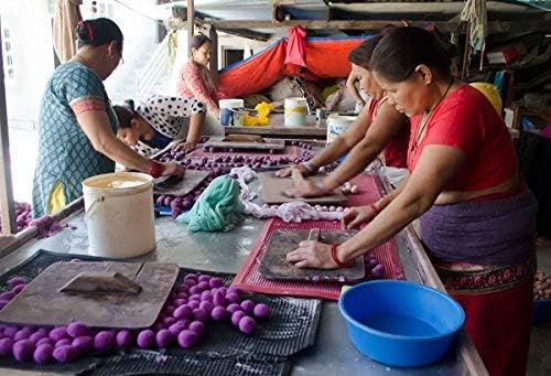 Felt Wool Ball and Mouse Toys for Cats and Kittens, Adorable Colorful Soft Quiet Fabric Balls, Without Catnip, Handmade - for Cat Lovers, 2 Mice 3 Balls