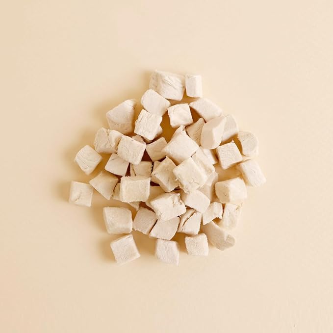 Freeze Dried Raw Single Ingredien Chicken Bite Dog Treats & Cat Treats – 15oz Chicken Breast - High Protein, Grain Free, Bite-Sized, Weight Control Training Treats Snacks