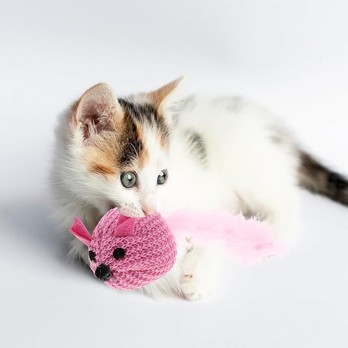 LOGOFUN Cat Toy Knitted Mouse Kitten Toy with Feather Plush Mouse Shaped Pet Interactive Accessory for Indoor Home Animal Supplies - Pink