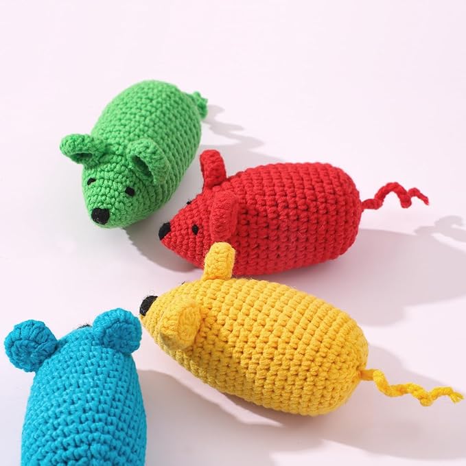 4Pcs Catnip Toys Crochet Mice Toys,Yarn Mouse Toys for Cats Cat Nip Mouse Toys Safe Teeth Cleaning Animals Chew Toy for Indoor Interactive Kittens Toy