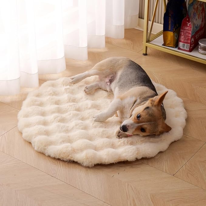 SHENGOCASE Pet Cushion Pad, Faux Fur Dog and Cat kneading Pillow, Cozy Bed Insert for Crate Pad Padding for Cage Kennel House Condo (31.5")