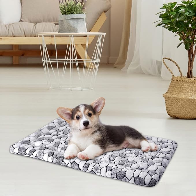 VANKEAN Dog Crate Pad Bed Mat Reversible (Cool & Warm), Sleeping Mat Dog Bed for Crate for Small Dogs and Cats, Machine Washable Crate Beds, Grey