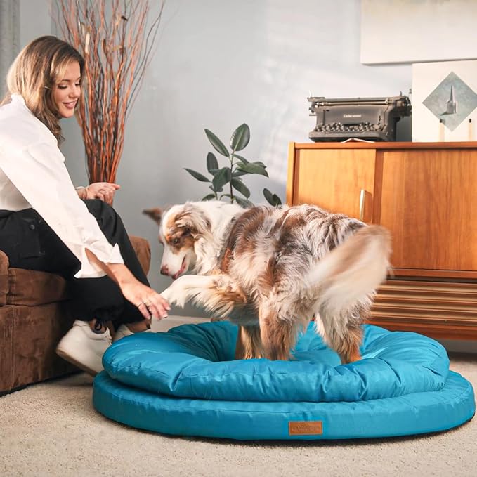 ClevaHome Orthopedic Dog Bed for Large Dogs, Dual Layer Water Repellent Round Pet Bed with Washable Cover Nonslip Bottom（Mosaic Blue）
