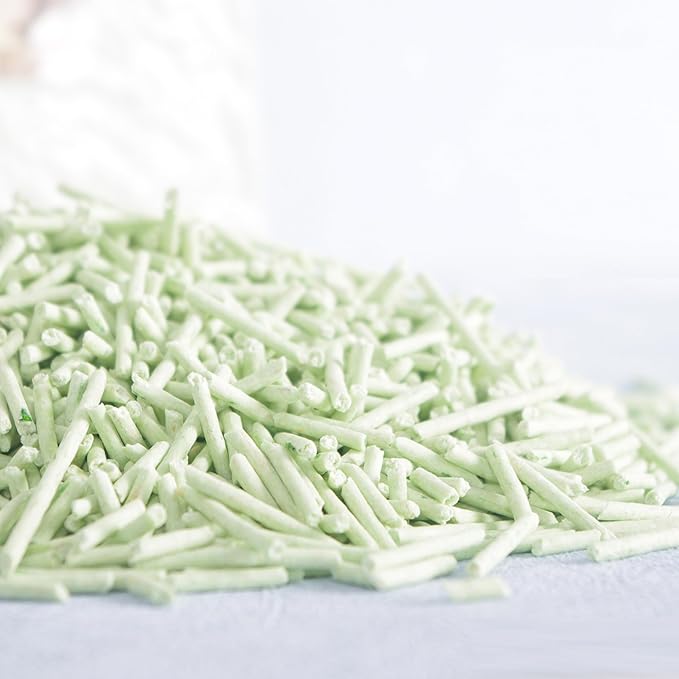 Tofu Cat Litter Green Tea 5.5 Lbs, Flushable Clumping Fast Drying, Ultra Absorbent, Low Tracking Cat Litter 2mm Pellets.