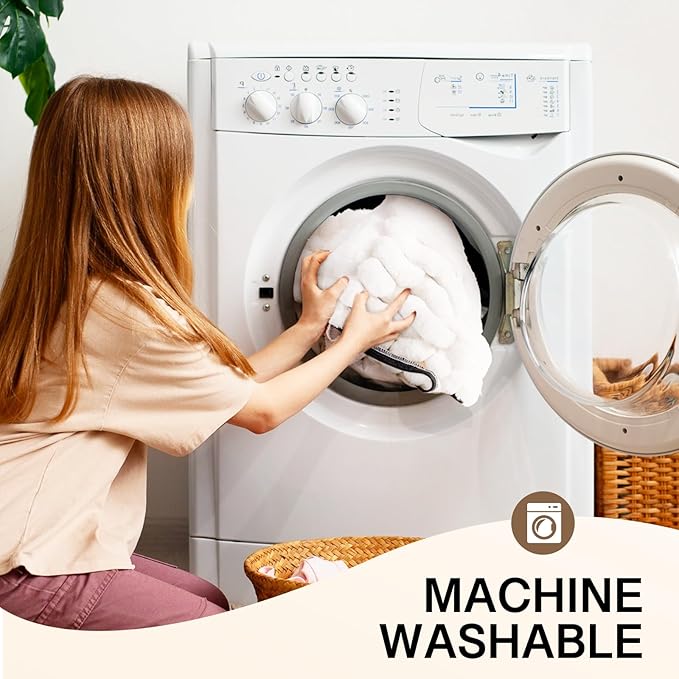 MEWOOFUN Washable Small Dog Bed, Cat Beds for Indoor Cats with Anti-Slip Bottom, Round Pet Bed for Puppy and Kitten (Beige, 24"x24"x9")