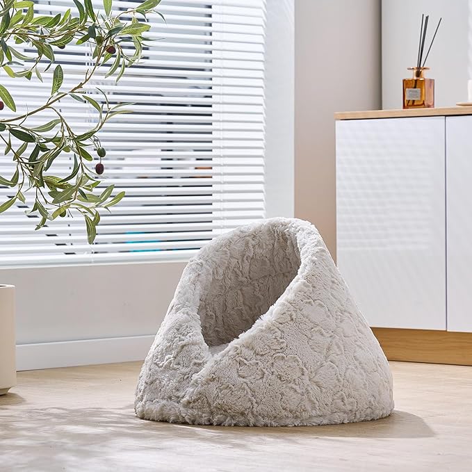 PetPals Cat Bed Made with a Soft Plush Material (Small, Rose Cradle)