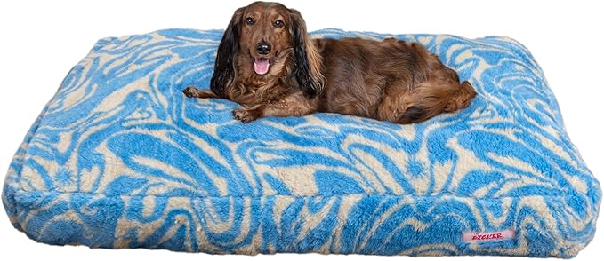 DBD3001G-M Mabel 35" x 23" Designer Modern Ultra Soft Reversible Plush Rectangular Pet Bed with Washable Cover, Blue Lemonade Twist