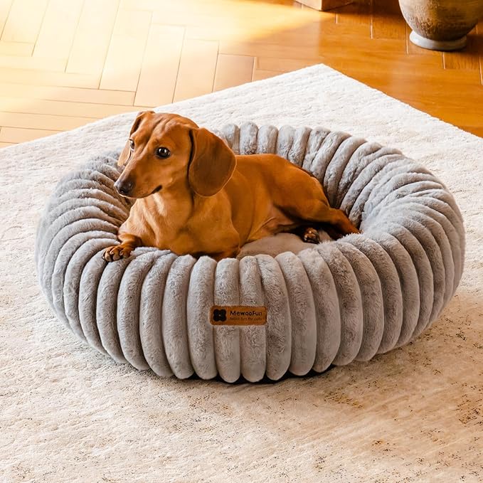 MEWOOFUN Donut Dog Beds for Small Dog, Calming Bed Round Cute Puppy Bed with Non-Slip Bottom, Fluffy Washable Pet Bed for Puppy and Kitten (Grey, S (25x25x7))