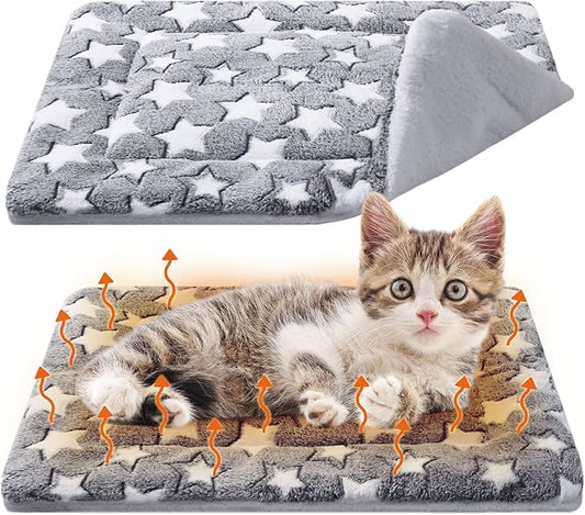 2 Pack Self Warming Cat Mat Self Heating Pad Bed Reversible Machine Washable Reflects Body Heat Warm Thermal Pet Pad Crate Blanket for Feral and Indoor Cat(Star,21" X 14")