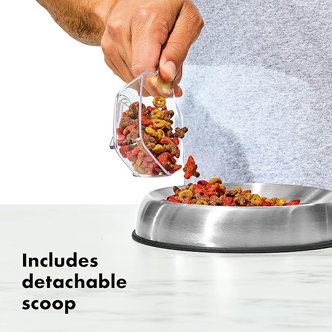 OXO Good Grips Pet POP Container – 4.4 Qt/4.2 L with Scoop |Ideal for up to 4lbs of Dog Food or 3.5lbs of Cat Food, Airtight Storage Container, BPA Free