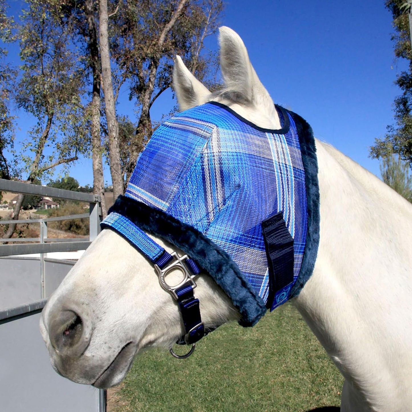 Kensington Fly Mask with Fleece Trim for Horses — Protects Face and Eyes Helps Block Sun Rays While Allowing Full Visibility — Breathable and Non Heat Transferring