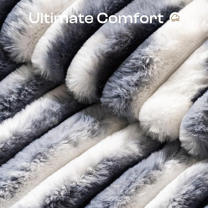 MEWOOFUN Cat Beds for Indoor Cats, Fluffy Cat Couch with Removable Washable Cover, Supportive Small Dog Beds for Puppy & Kitten up to 15 lbs (Blue Gradient, 24x19x12)