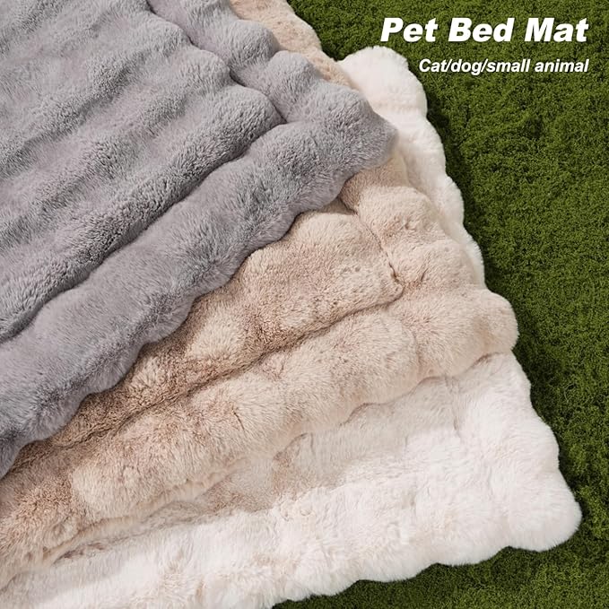Cat Beds for Indoor Cats Faux Fur Pet Mat Cute Kitten Plush Bed with Non-Slip Bottom for Carriers/Sofa Dog & Puppy Friendly 35 x 27 Inch Green