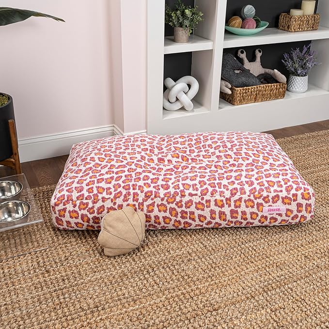 DBD3001F-M Mabel 35" x 23" Designer Modern Ultra Soft Reversible Plush Rectangular Pet Bed with Washable Cover, Raspberry Leopard